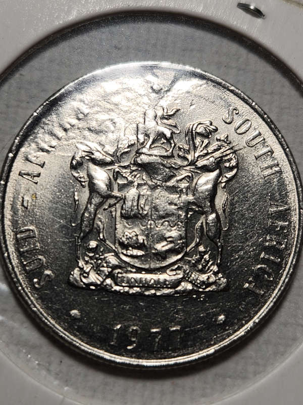 1 (ONE) RAND - ERROR - 1977 - Complete rim - Possible Brockage