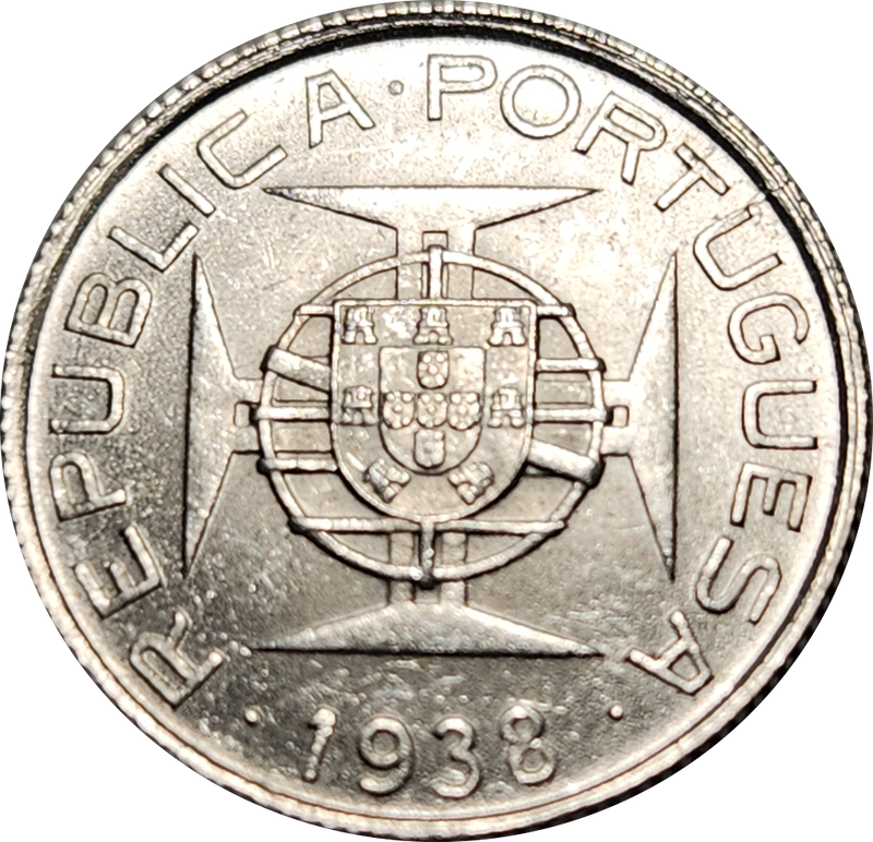 2.5 (TWO and HALF) ESCUDOS - 1938 -  Mozambique - UNC - This is a stunning coin !!