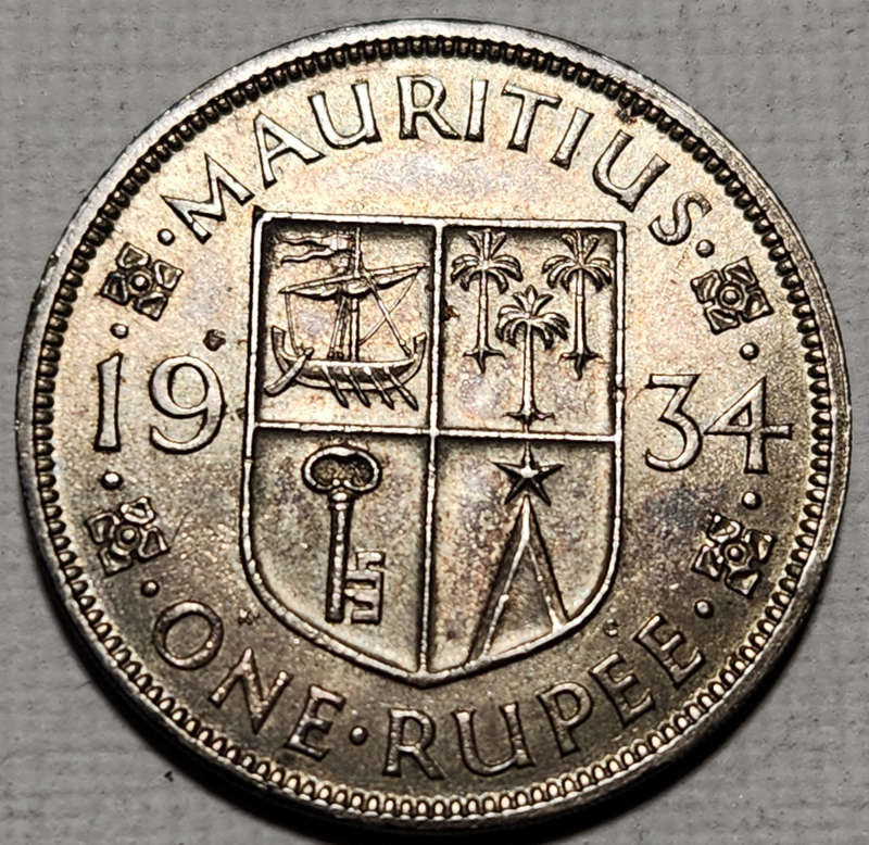 1 (ONE) RUPEE - 1934 - MAURITIUS - UNC - Fantastic coin with stunning toning !!!