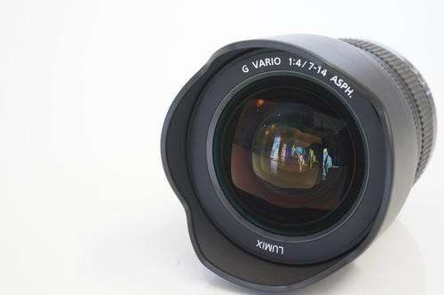 Panasonic Lumix G Vario 7-14mm Constant F4 Micro four third M4/3  **Mint Ultra Wide Angle lens**
