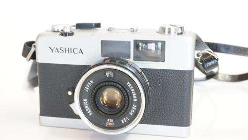 Yashica 35 ME 35mm camera **Fully Functional**