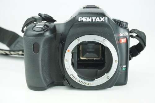Pentax Ist DL DSLR Body **Good Condition**