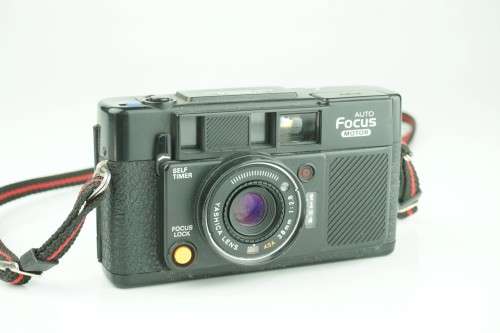Yashica Auto Focus 35mm film camera **Great Condition**