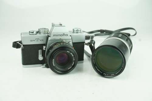 Cult Classic Minolta SRT101 35mm SLR with 50mm F2 and 200mm F3.5 lens **Great Condition**