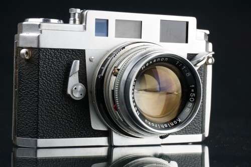 **Rare** Konica IIIA 35mm Rangefinder Camera with Hexanon 50mm F1.8 Lens  **Excellent Condition**
