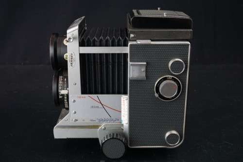 Mamiya C33 120 Film TLR Camera with 80mm Blue Dot and 65mm Lenses  **Great Condition**