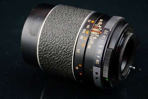 Auto Chinon 135mm F2.8 M42 Screw Mount Lens  **Excellent Condition**