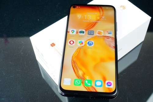 HUAWEI P40 LITE 128GB 6GB RAM **Good Condition**
