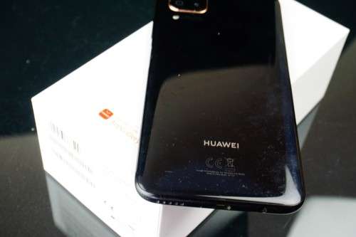 HUAWEI P40 LITE 128GB 6GB RAM **Good Condition**