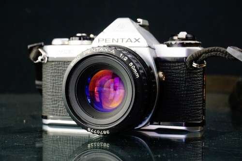 Cult Classic Asahi Pentax ME 35mm SLR with SMC Pentax 50mm F2 lens **Great Condition**