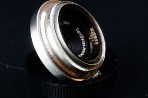 **Rare** Carl Zeiss Jena Tessar 28mm (2.8cm) f8 Chrome lens in Contax Mount  **Excellent Condition**