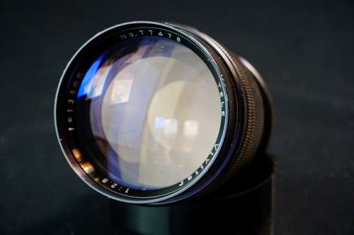 Tele Vivitar 135mm F2.8 Preset Aperture Lens in Canon FD Mount  **Great Condition**