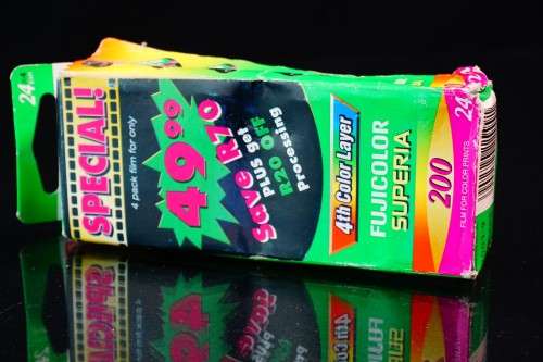 Unopened ISO 200 FujiColor Superia 135 film 4 x Rolls  **Expired Film Stock**