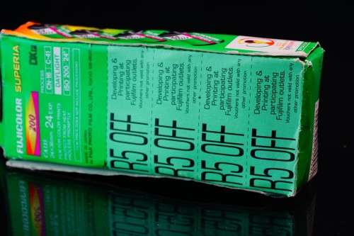 Unopened ISO 200 FujiColor Superia 135 film 4 x Rolls  **Expired Film Stock**