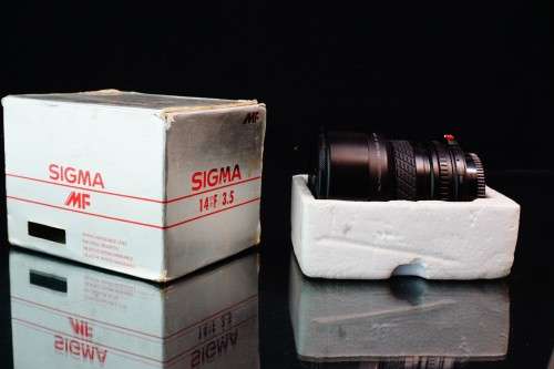 **Fisheye** Sigma 14mm F3.5 Fisheye Lens in Canon FD Mount  **Excellent Condition**