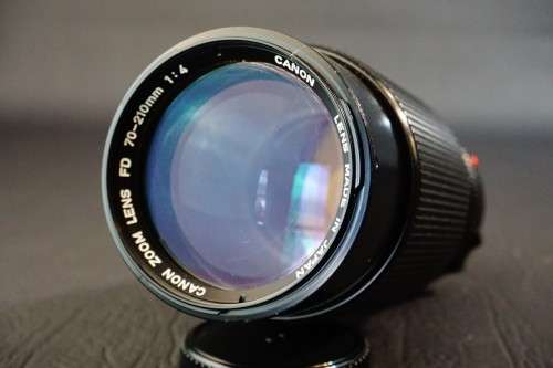 Canon nFD Zoom 70-210mm F4 Lens in Canon FD Mount  **Excellent Condition**