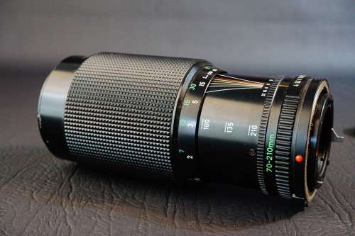 Canon nFD Zoom 70-210mm F4 Lens in Canon FD Mount  **Excellent Condition**