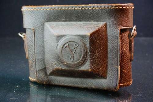 1938 Voigtlander Bessa 66 Baby 120 film Camera with Heliar 75mm F3.5 Lens   **Excellent Condition**