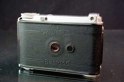 1938 Voigtlander Bessa 66 Baby 120 film Camera with Heliar 75mm F3.5 Lens   **Excellent Condition**