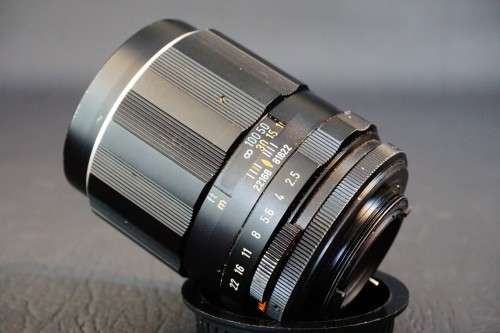 Asahi Super Multi Coated Pentax 135mm F2.5 Lens in M42 Screw Mount  **Good Condition**