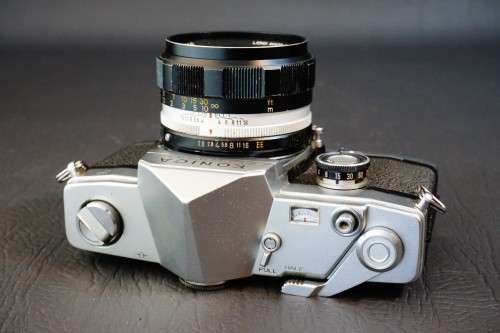 Konica Auto Reflex P Half Frame 35mm SLR Camera with Konica AR 52mm F1.8 Lens  **Excellent*