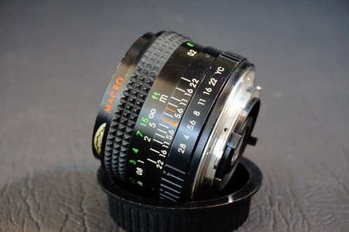 CPC Macro MC 28mm F2.8 Lens in Contax CY Mount  **Good Condition**