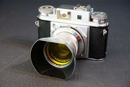 Voigtlander Prominent II 35mm Rangefinder Camera with a Ultron 50mm F2 Lens  **Excellent Condition**