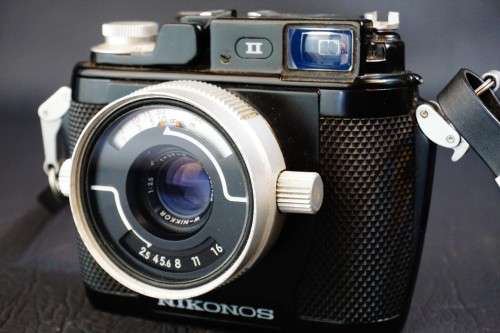Nikon Nikonos II 35mm Underwater Camera with Nikkor 35mm f2.5 Lens **Good Condition**