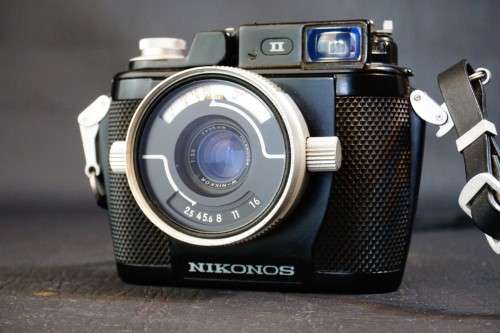 Nikon Nikonos II 35mm Underwater Camera with Nikkor 35mm f2.5 Lens **Good Condition**