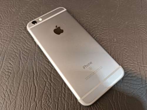 Apple iPhone 6s 32GB **Excellent Condition**