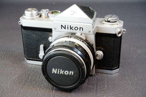 **Red Dot** 659xxxx Nikon F Nippon Kogaku with Plain Prism + 50mm F2 Lens **Excellent Condition**