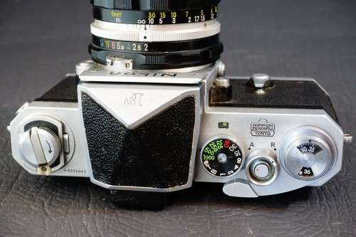 **Red Dot** 659xxxx Nikon F Nippon Kogaku with Plain Prism + 50mm F2 Lens **Excellent Condition**