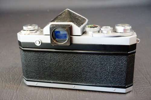 **Red Dot** 659xxxx Nikon F Nippon Kogaku with Plain Prism + 50mm F2 Lens **Excellent Condition**