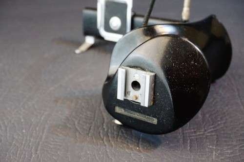 Hasselblad Flash Gun Bracket 45020 Left Hand Grip for V 500 Series Cameras **Good Condition**