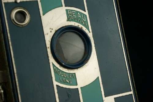 Art Deco Teal Kodak Beau Brownie Camera Walter Dorwin Teague Design No. 2A **Rare and Collectable**