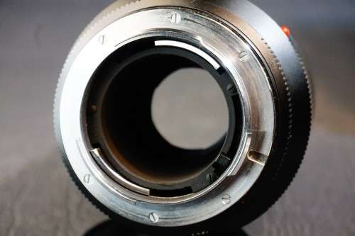 Leitz Leica 180mm F2.8 Elmarit R Lens (3 cam) Leica R Mount  **Excellent Condition**