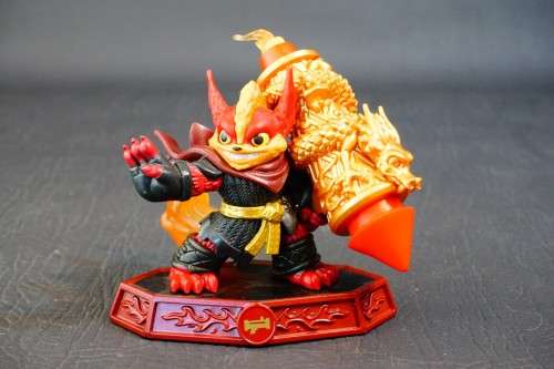 Skylanders Imaginators Master Flare Wolf Sensei Figure ** Good Condion**