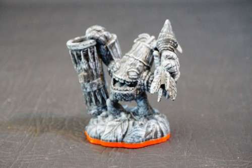**RARE** Activision Skylanders Giants Zook Figure Activision 2012 - Stone Chase Variant