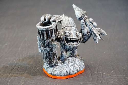 **RARE** Activision Skylanders Giants Zook Figure Activision 2012 - Stone Chase Variant