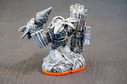 **RARE** Activision Skylanders Giants Zook Figure Activision 2012 - Stone Chase Variant