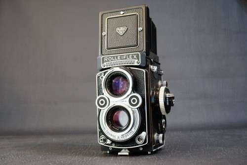 *Planar* Rolleiflex 3.5F 6x6 TLR Zeiss Planar 75mm F3.5 Lens + Leather Caser **Excellent Condition**
