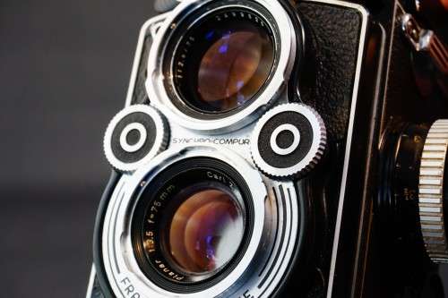 *Planar* Rolleiflex 3.5F 6x6 TLR Zeiss Planar 75mm F3.5 Lens + Leather Caser **Excellent Condition**