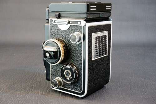 *Planar* Rolleiflex 3.5F 6x6 TLR Zeiss Planar 75mm F3.5 Lens + Leather Caser **Excellent Condition**