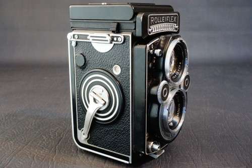 *Planar* Rolleiflex 3.5F 6x6 TLR Zeiss Planar 75mm F3.5 Lens + Leather Caser **Excellent Condition**