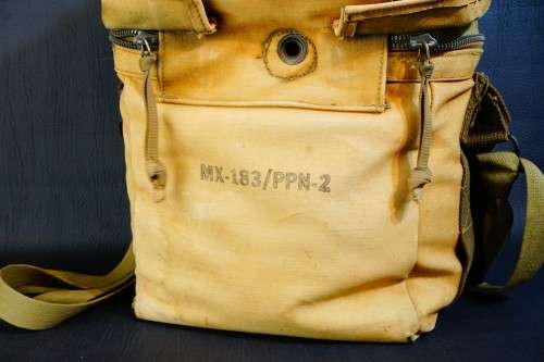 Rare US WW2 Paratrooper MX-183/PPN-2 BEACON RADIO BAG **Great Condition**