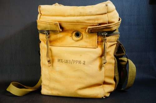 Rare US WW2 Paratrooper MX-183/PPN-2 BEACON RADIO BAG **Great Condition**