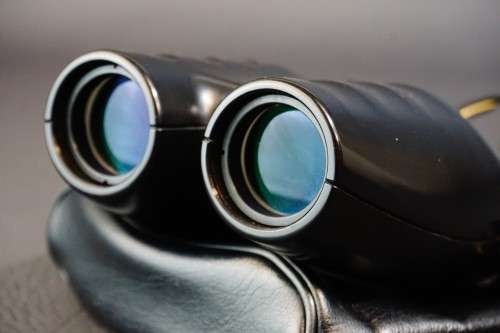 Nikon 9 X 25 CF 111 Binoculars **Excellent Condition**
