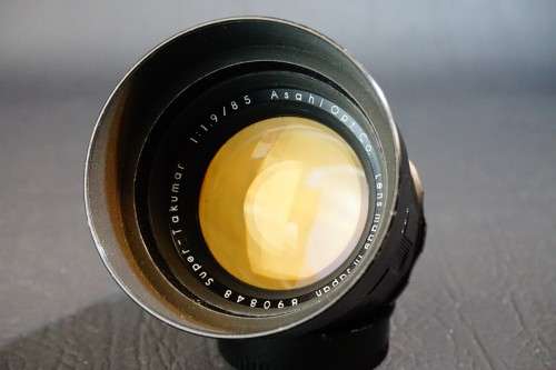 Pentax Asahi Super Takumar 85mm F1.9 Lens in M42 Screw Mount  **Excellent Condition**