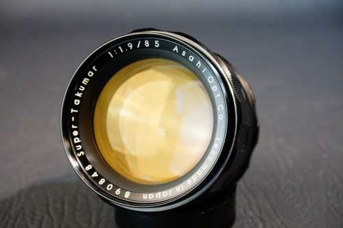 Pentax Asahi Super Takumar 85mm F1.9 Lens in M42 Screw Mount  **Excellent Condition**