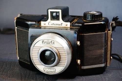 Coronet 6x6 Art Deco 120 Film Camera **Good Condition**